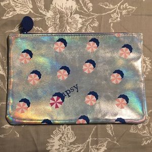 Ipsy makeup bag